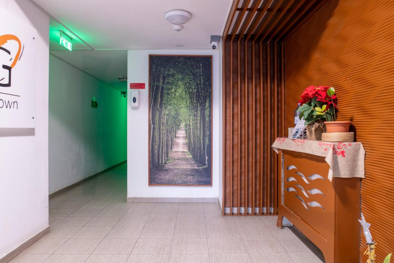 בוקרשט Gvitown Central Apartment מראה חיצוני תמונה